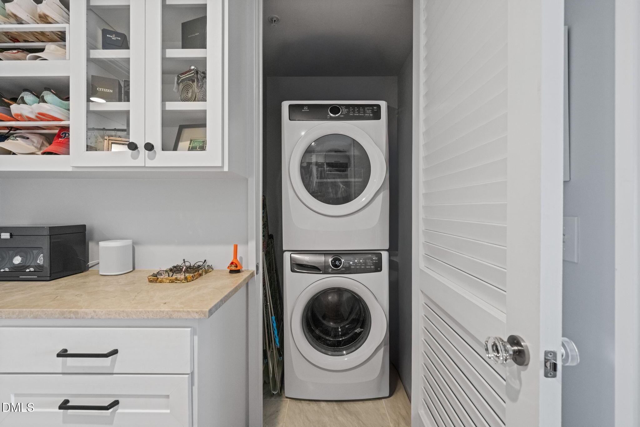 523 South West Street, Unit 304 Raleigh, NC 27601 - Photo 22 of 30 29-web-or-mls-untitled-24