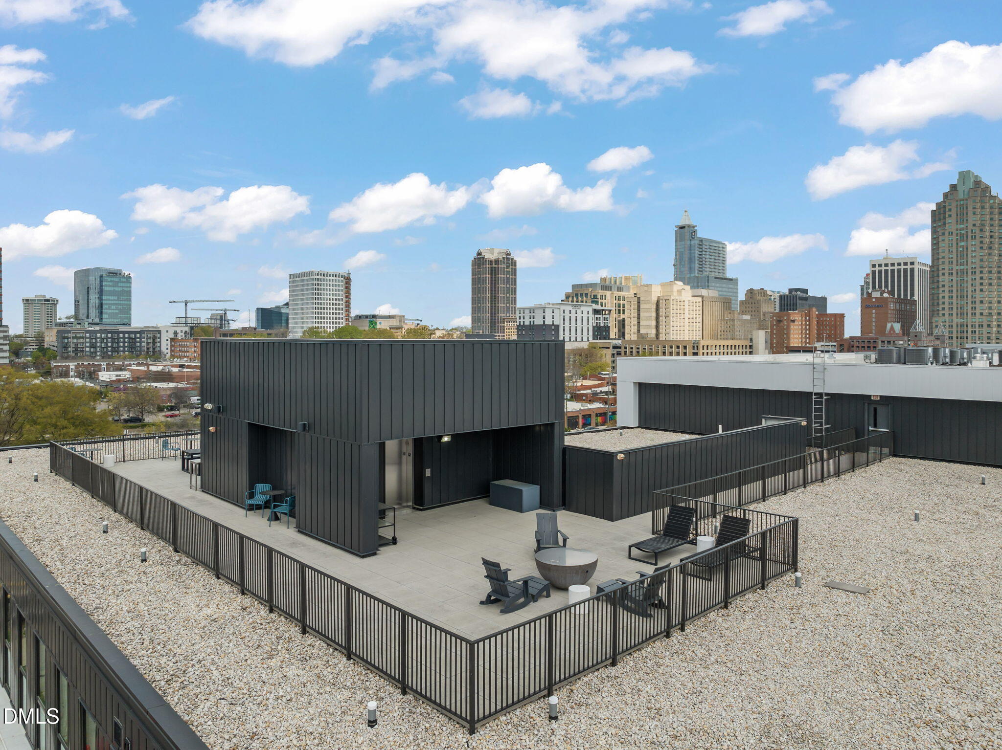 523 South West Street, Unit 304 Raleigh, NC 27601 - Photo 26 of 30 38-web-or-mls-untitled-40