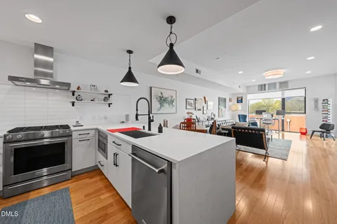 $499,000 | 523 South West Street, Unit 304, Raleigh, NC 27601