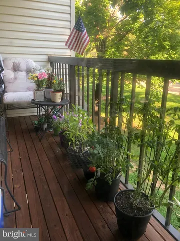 $250,000 | 8376 Buttress Lane, Unit 203, Manassas, VA 20110