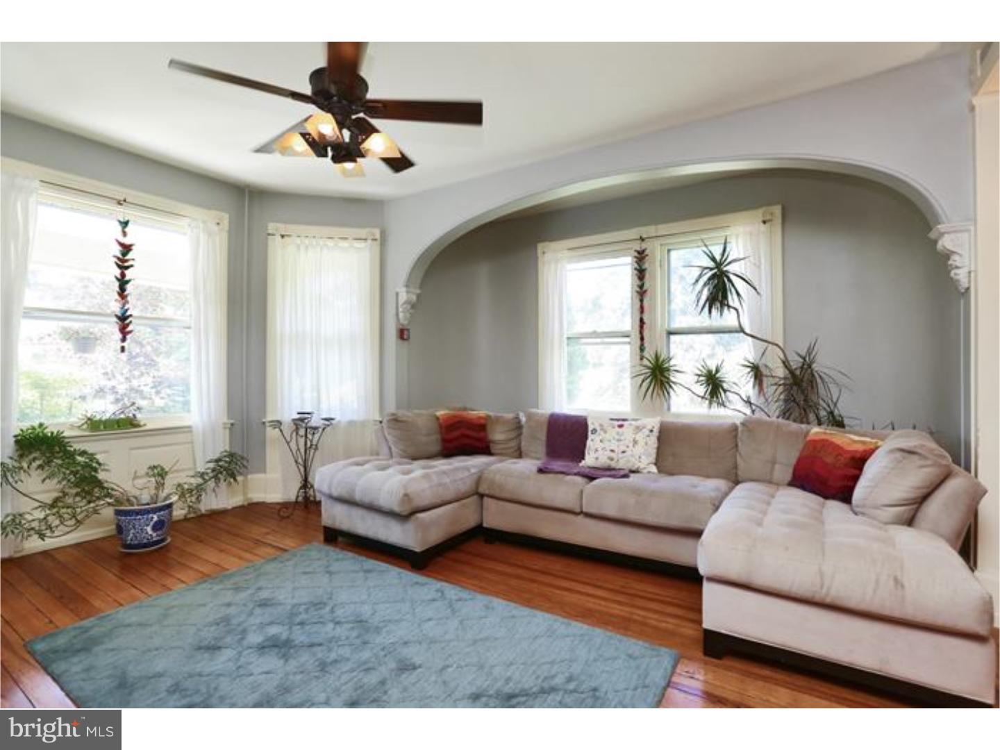 7 Hewett Road Wyncote, PA 19095 - Photo 3 of 25
