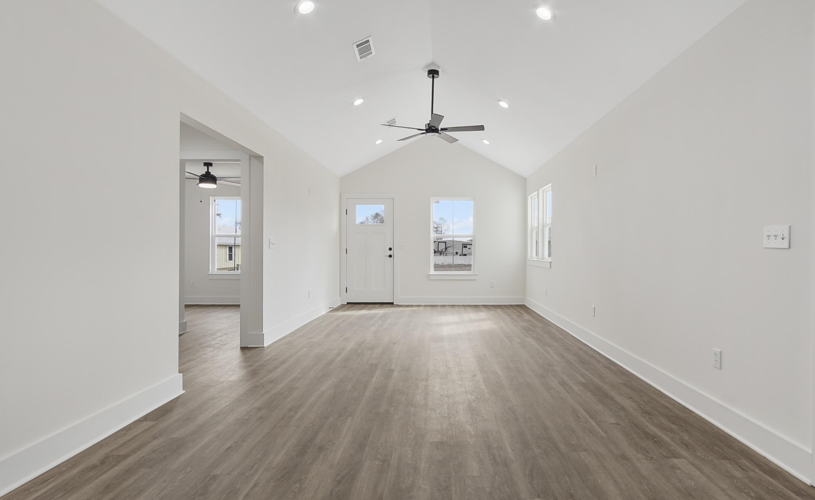 22837 Mcphail Farm Road Florala, AL 36442 - Photo 7 of 24 Photo Jan 02 2014, 00 48 03