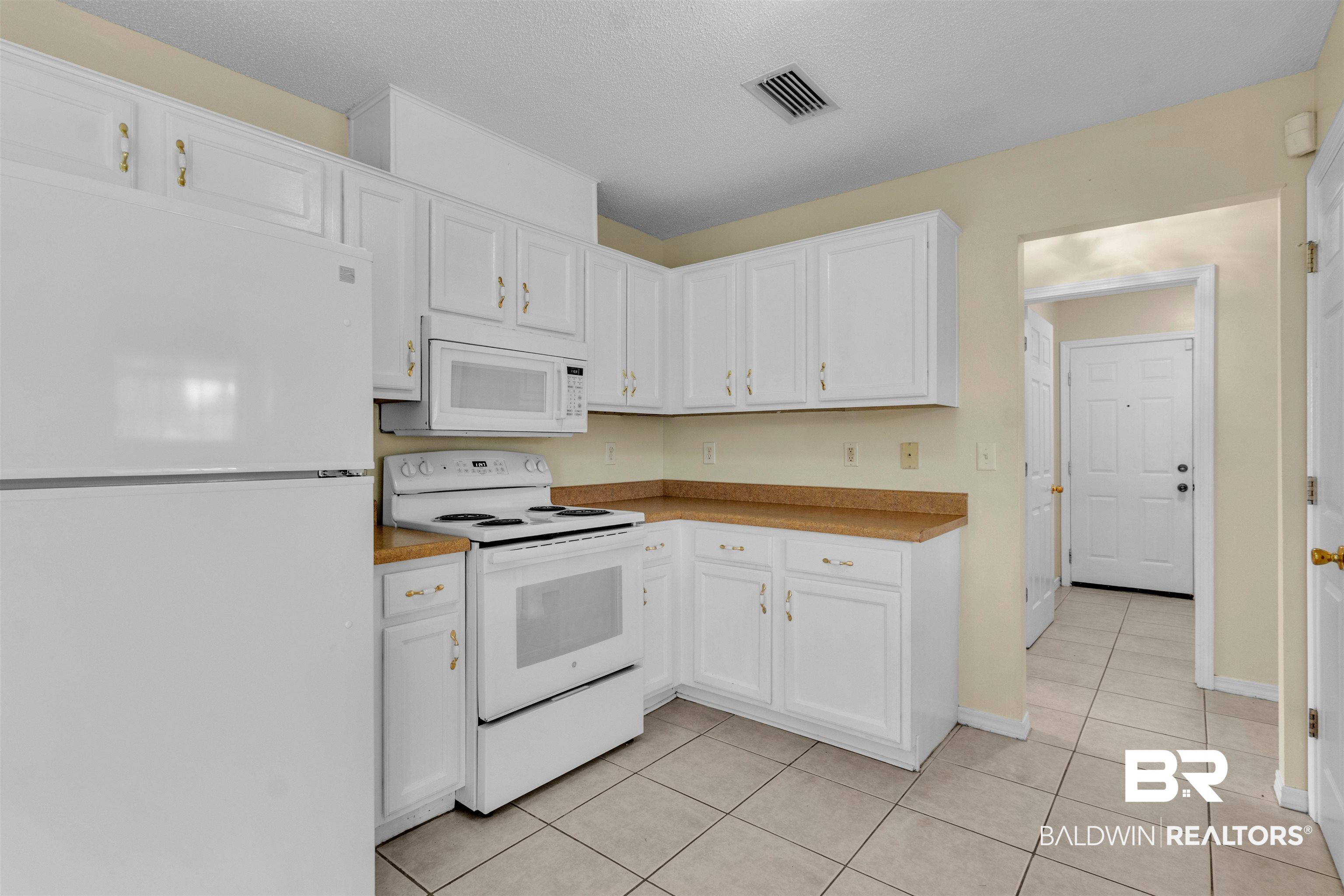 8979 Caitlin Street Foley, AL 36535 - Photo 12 of 32