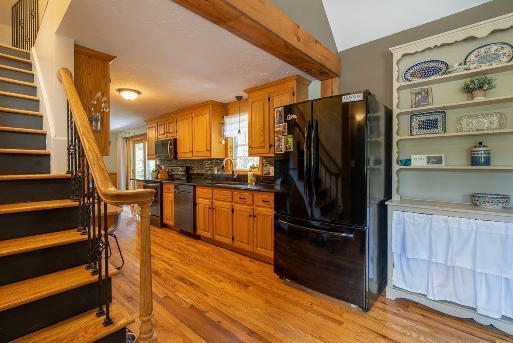 261 Hovey Road Monson, MA 01057 - Photo 22 of 40