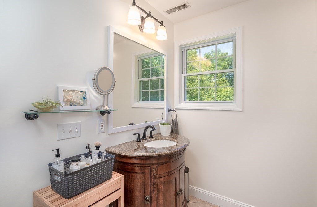261 Hovey Road Monson, MA 01057 - Photo 26 of 40