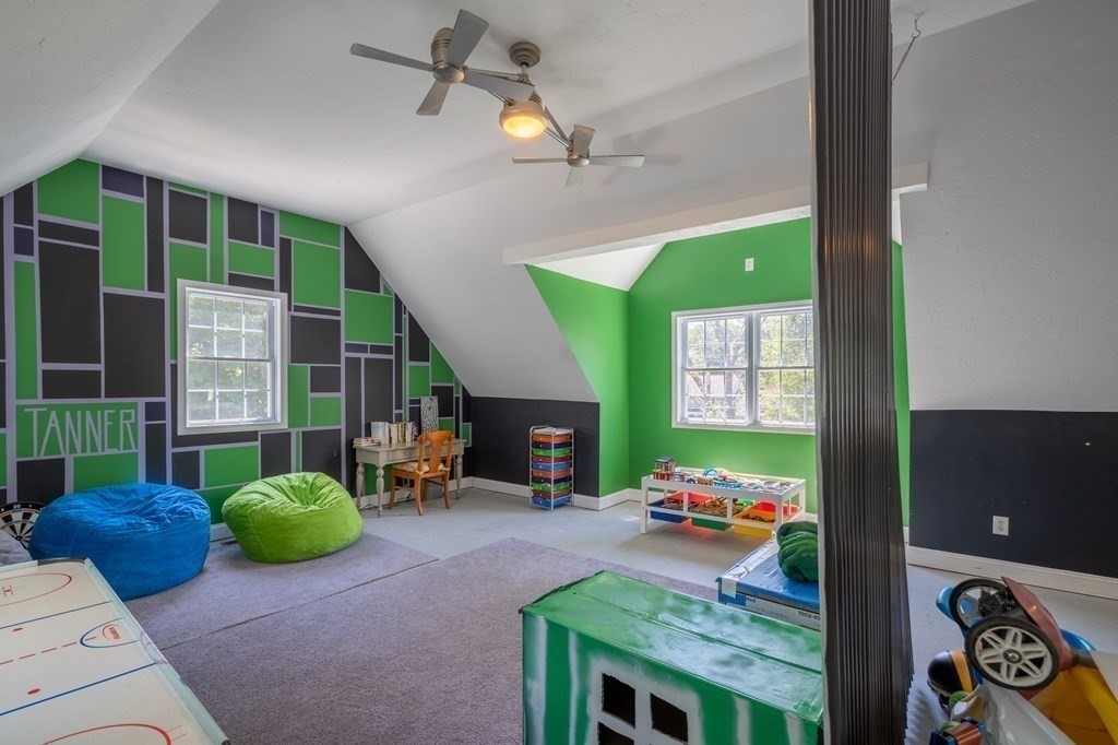 261 Hovey Road Monson, MA 01057 - Photo 9 of 40