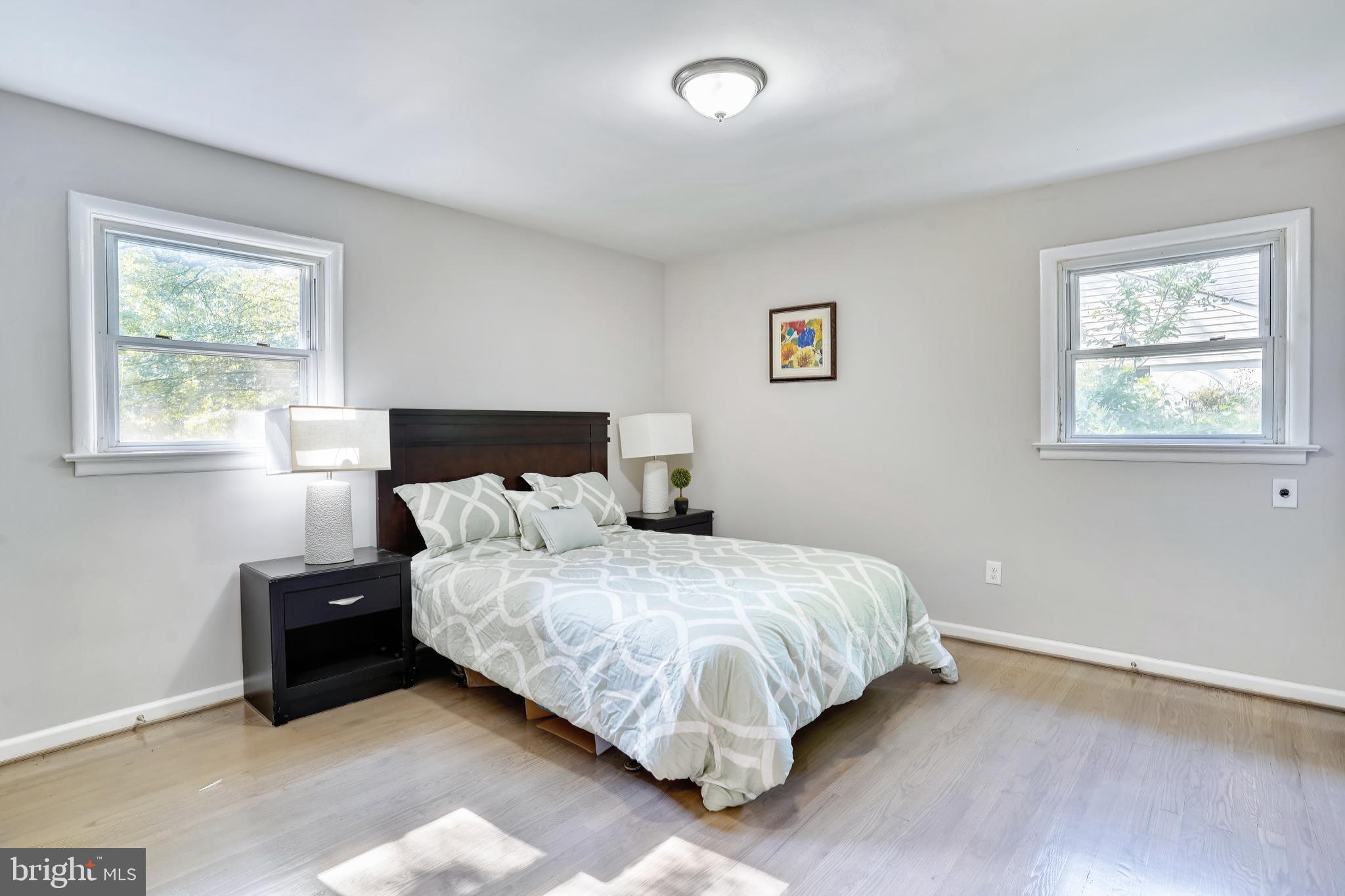 18310 Sharon Road Triangle, VA 22172 - Photo 15 of 27 Master bedroom