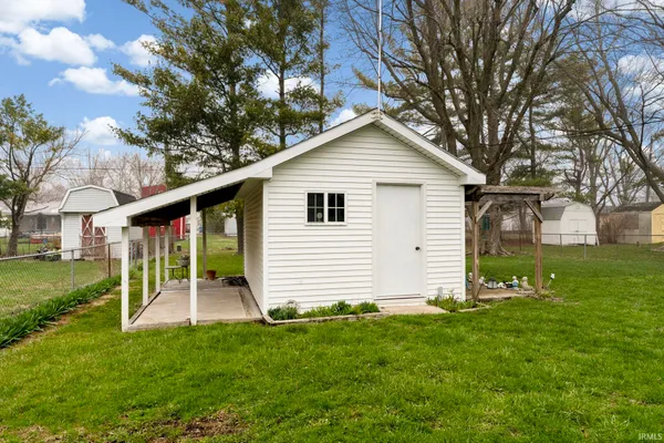 $199,000 | 511 West 6th Street, Sheridan, IN 46069