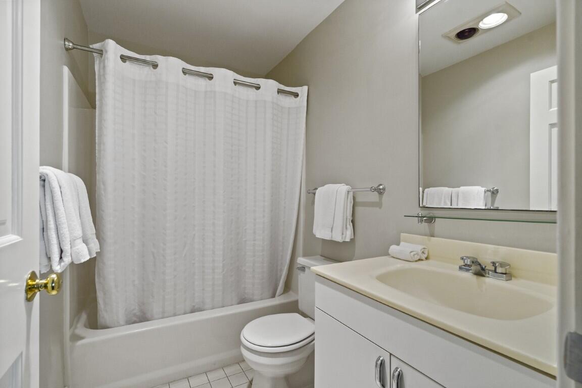20 Linekin Road, Unit 8A Boothbay Harbor, ME 04538 - Photo 40 of 75 040