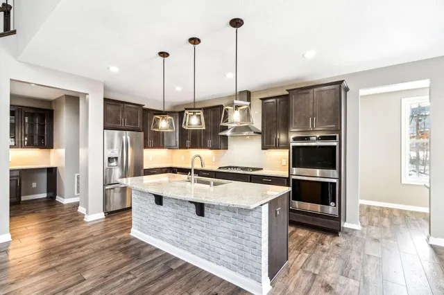 $849,900 | 5335 Fountain Lane North, Plymouth, MN 55446