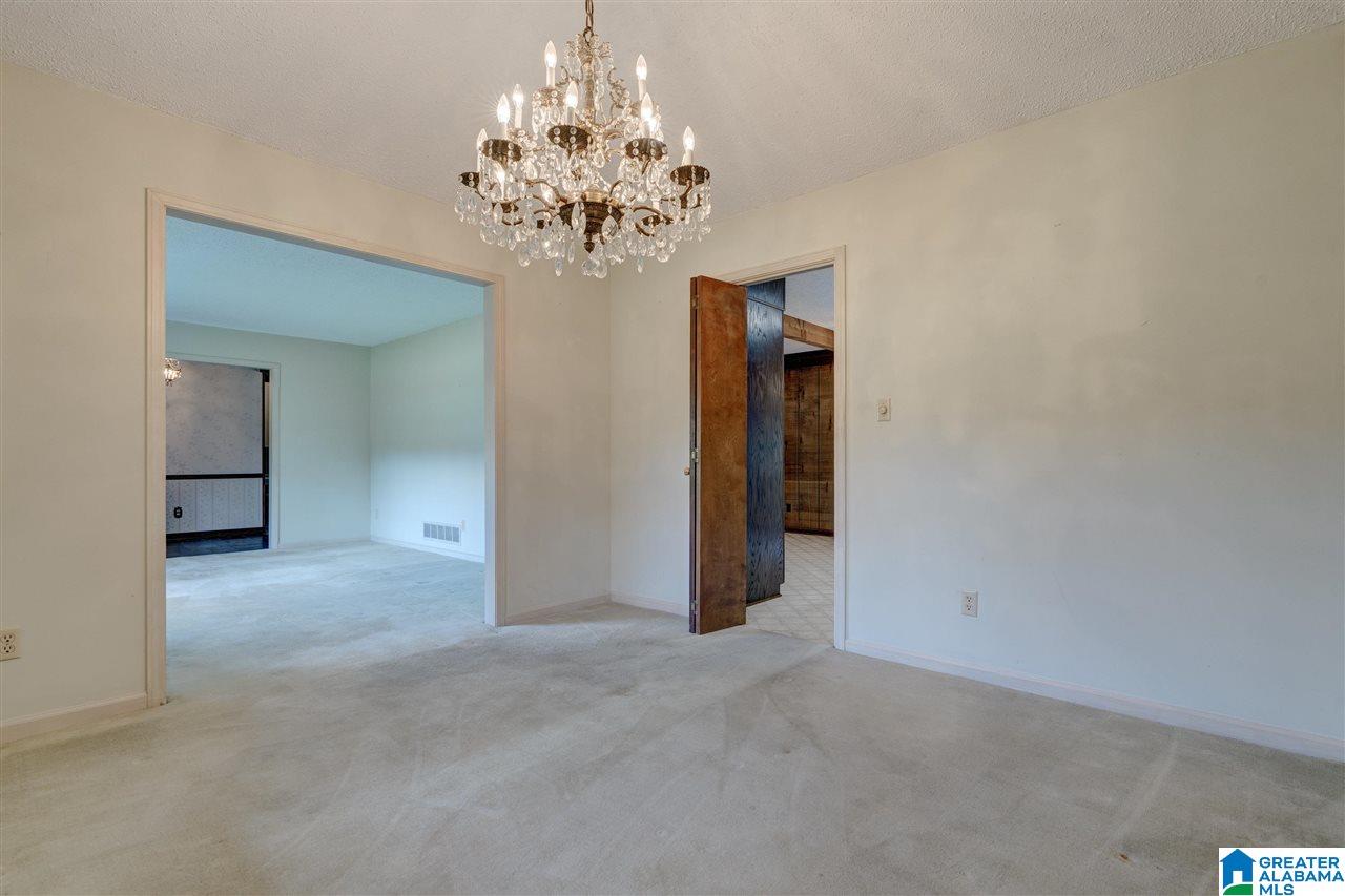 5385 Pineywood Road Birmingham, AL 35242 - Photo 7 of 34
