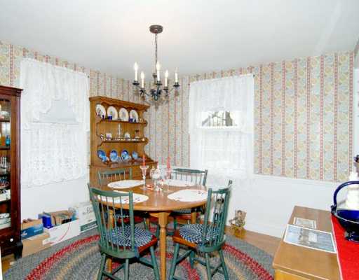 5 Enfield Road Warwick, RI 02886 - Photo 4 of 8 Dining Room.