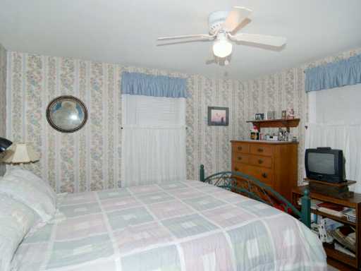5 Enfield Road Warwick, RI 02886 - Photo 6 of 8 Other.