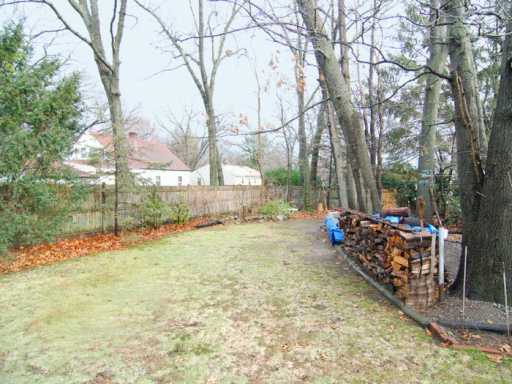 5 Enfield Road Warwick, RI 02886 - Photo 7 of 8 Yard/Garden.