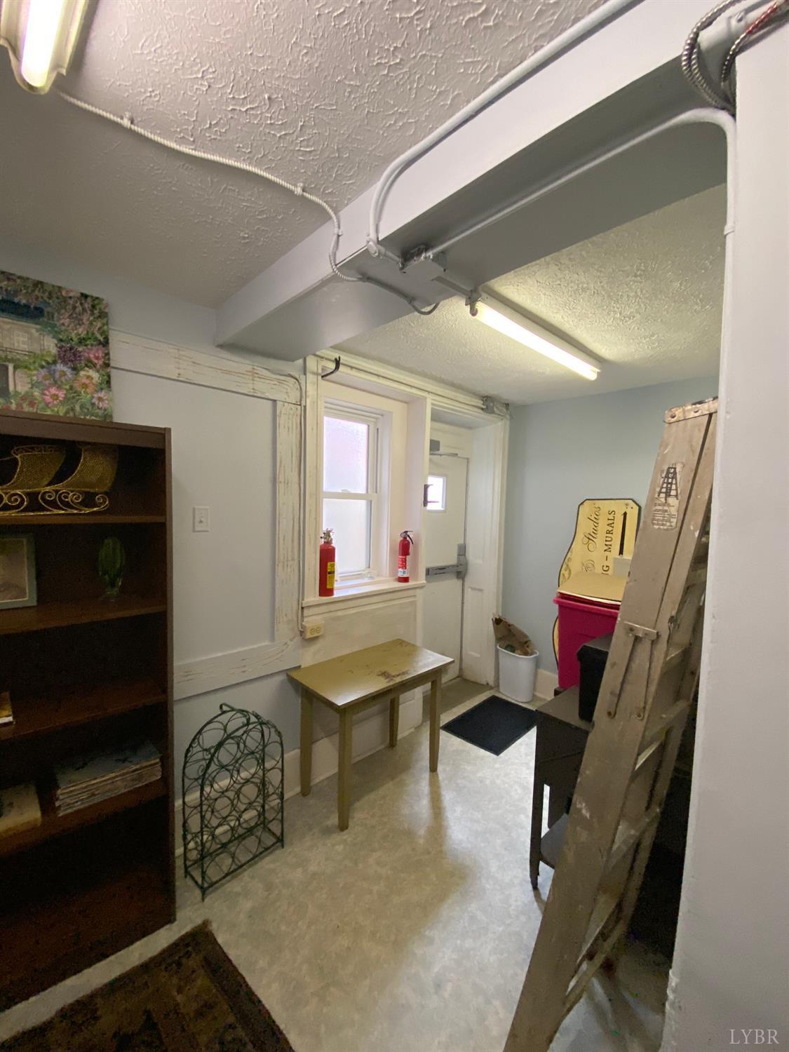 186 South Main Street Amherst, VA 24521 - Photo 24 of 28 Gallery Image 24