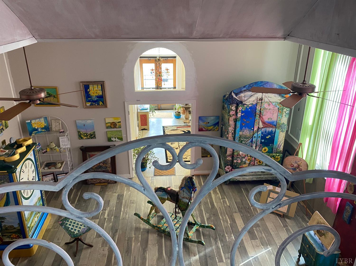 Gallery Image 4