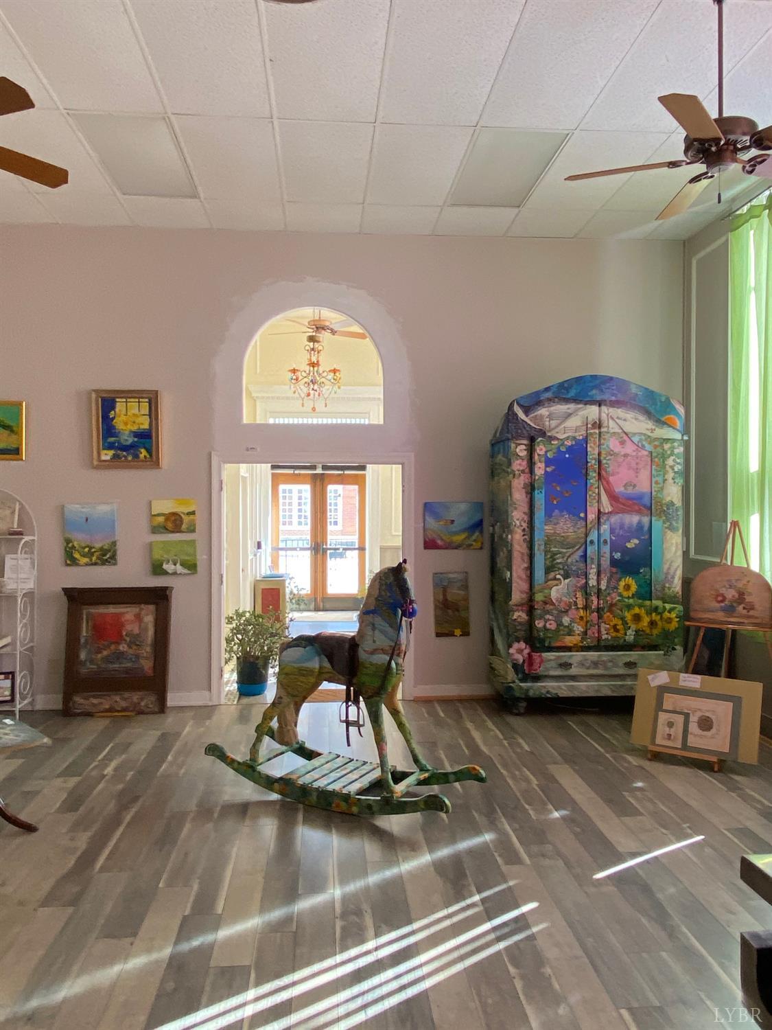 Gallery Image 7