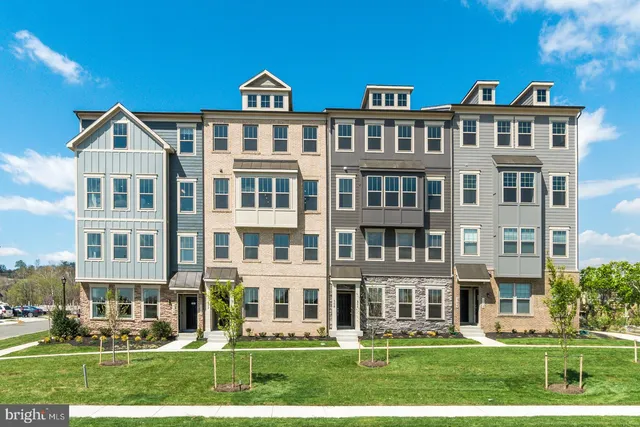 $663,890 | 1047 Inferno Terrace Southeast, Leesburg, VA 20175