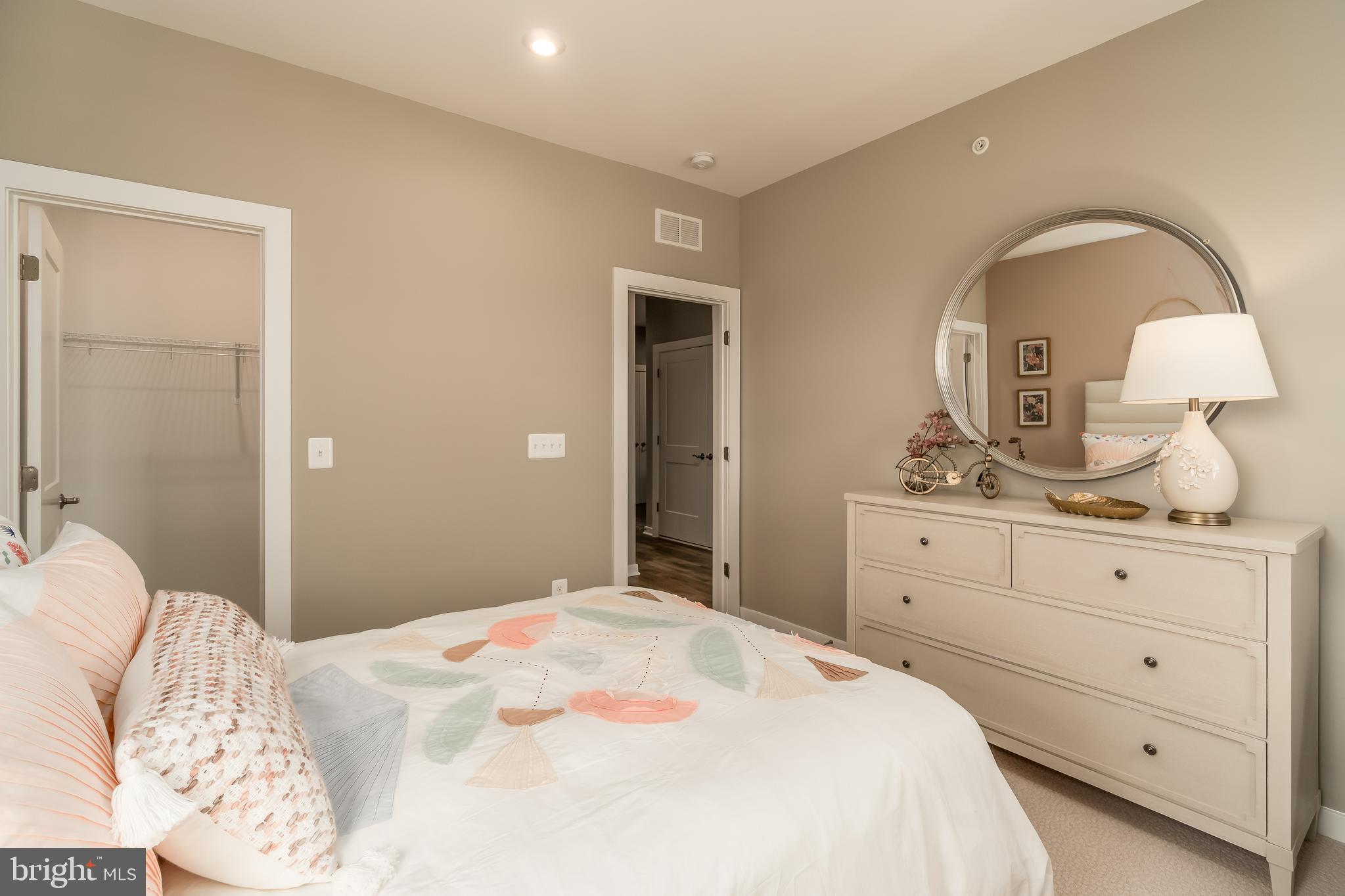 1047 Inferno Terrace Southeast Leesburg, VA 20175 - Photo 28 of 39