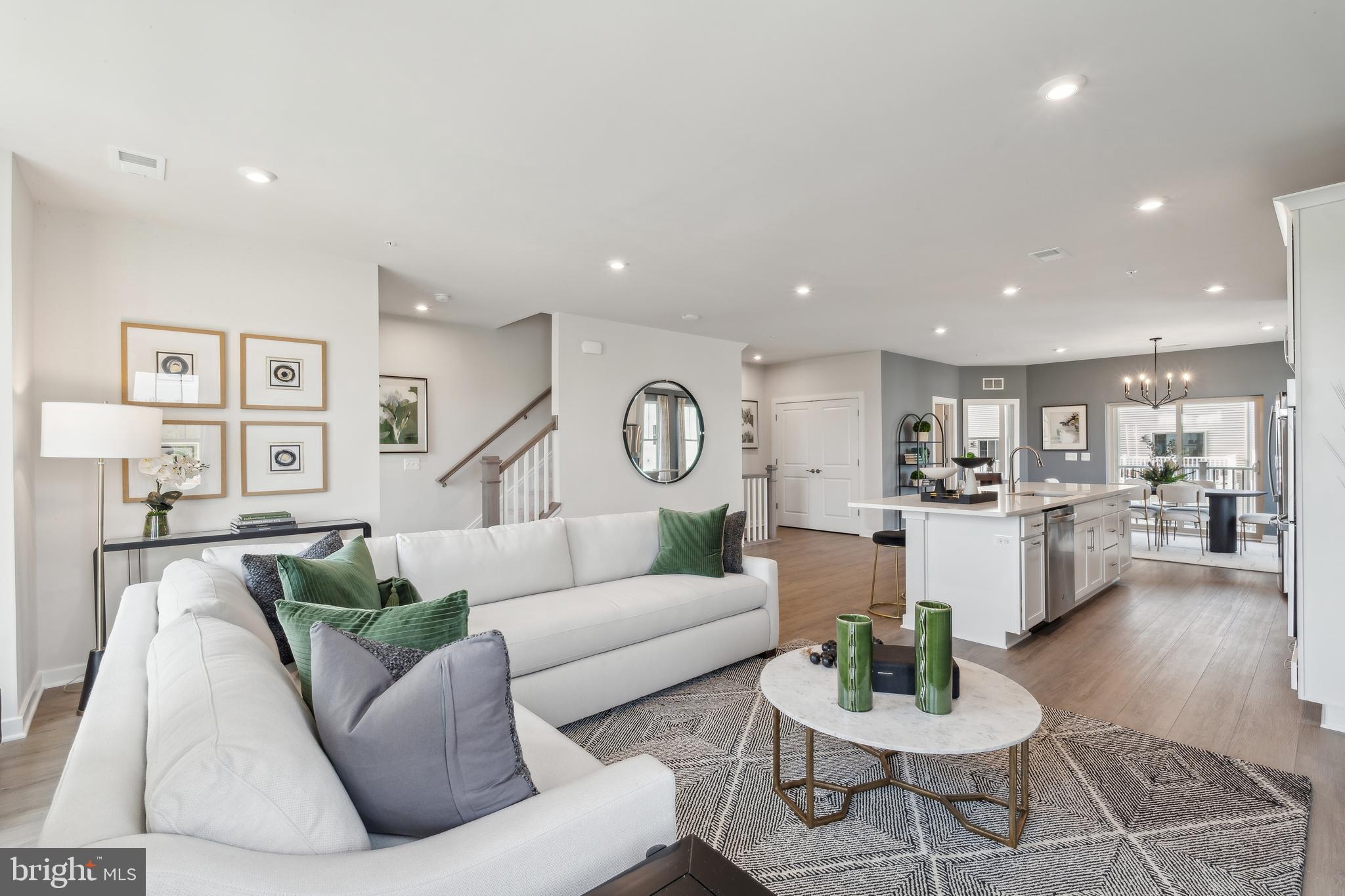 1047 Inferno Terrace Southeast Leesburg, VA 20175 - Photo 7 of 29