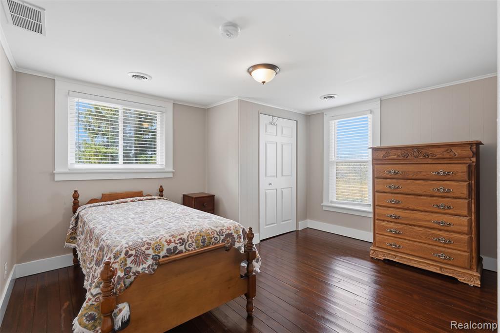 107 2nd Street Fenton, MI 48430 - Photo 26 of 38 Gallery Image 26