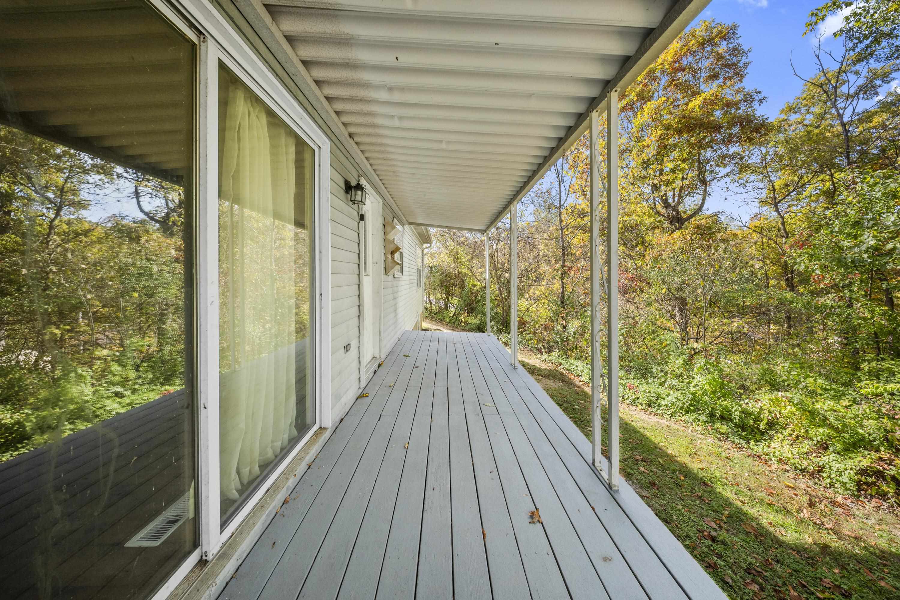 1719 Booth Quillen Road Ashland, KY 41102 - Photo 31 of 33