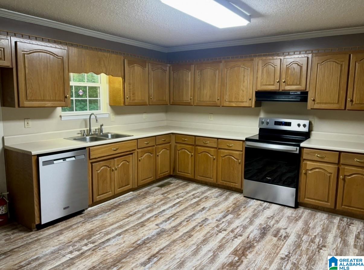 717 Hilltop Road Warrior, AL 35180 - Photo 14 of 33