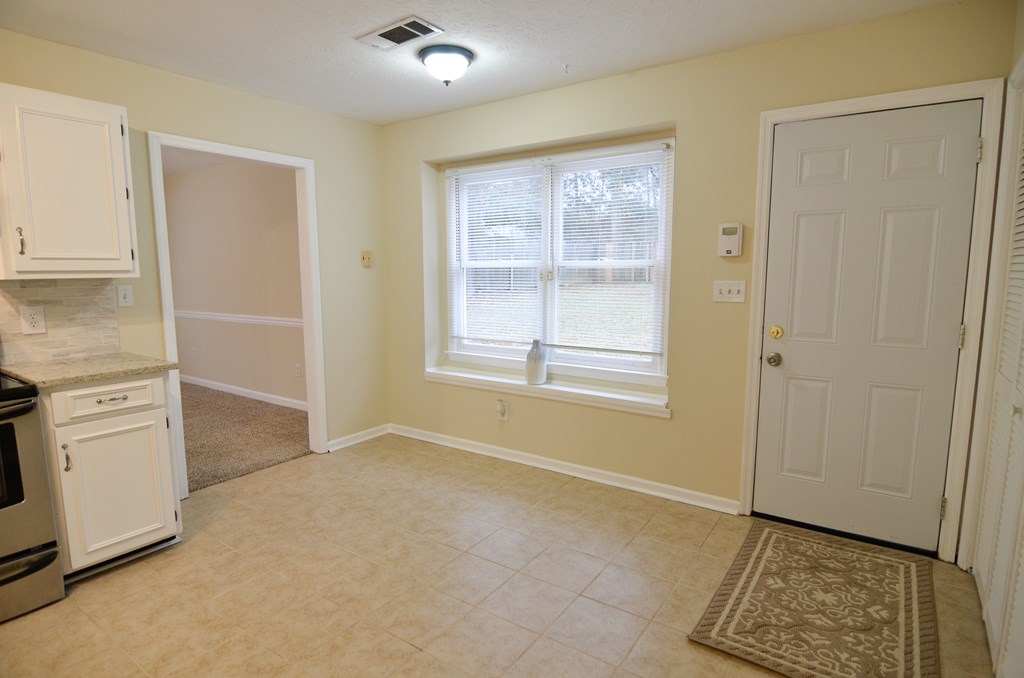 2984 Barbara Road Columbus, GA 31907 - Photo 11 of 25 Gallery Image 11