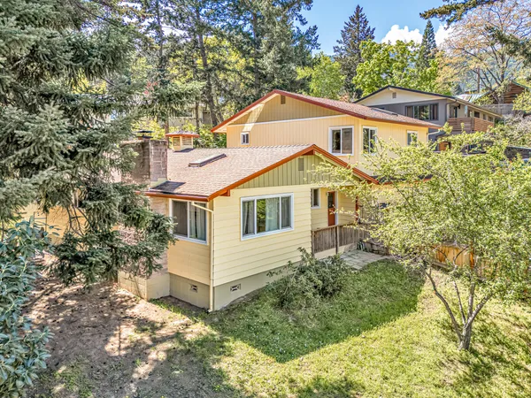 $585,000 | 430 Ashland Street, Ashland, OR 97520