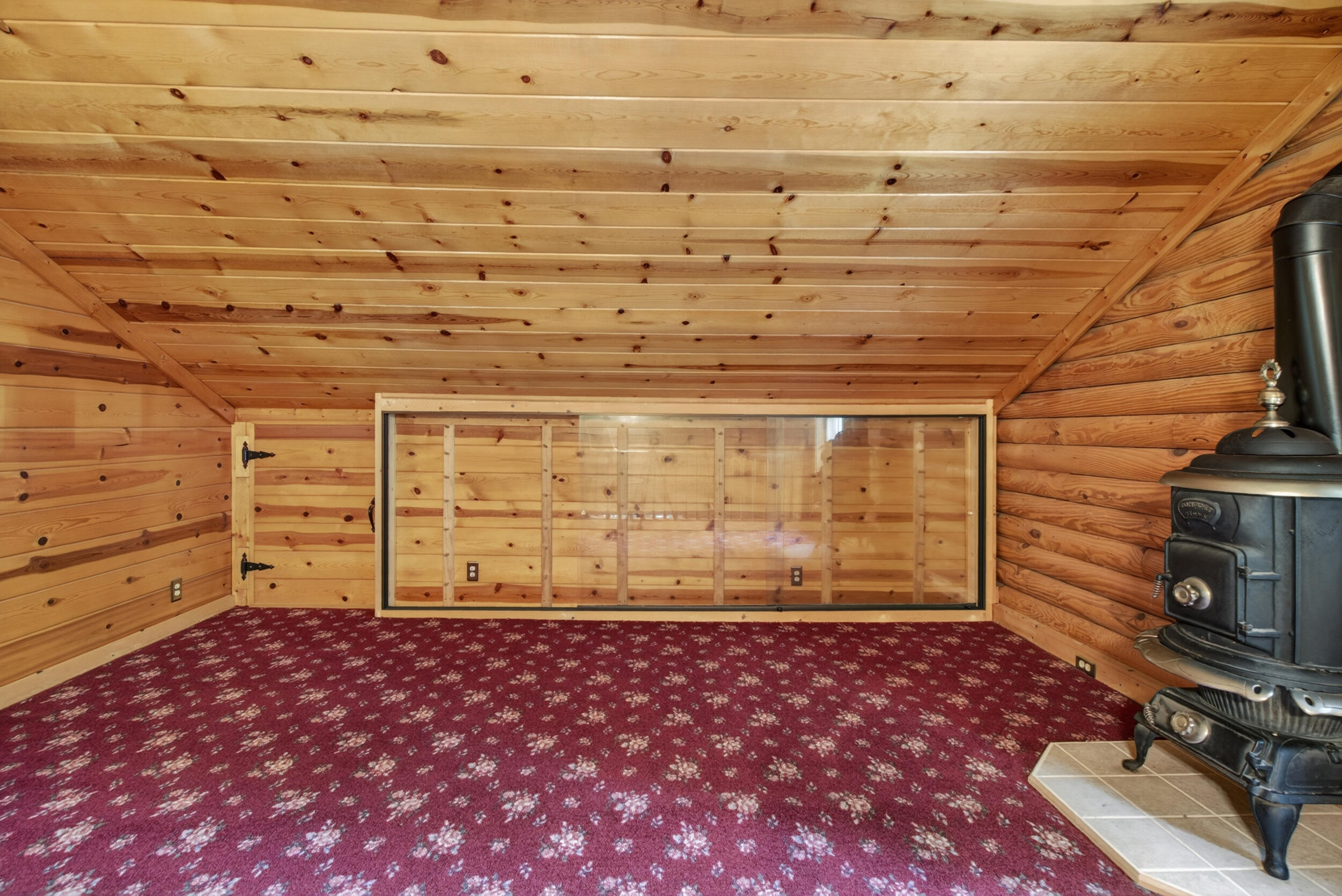 7789 Thorne Road Horton, MI 49246 - Photo 26 of 65 Second FLoor Open Room