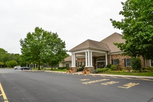 $319,000 | 2103 Neville Court, Unit 2103, Somerset, NJ 08873