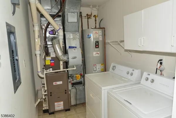 $319,000 | 2103 Neville Court, Unit 2103, Somerset, NJ 08873