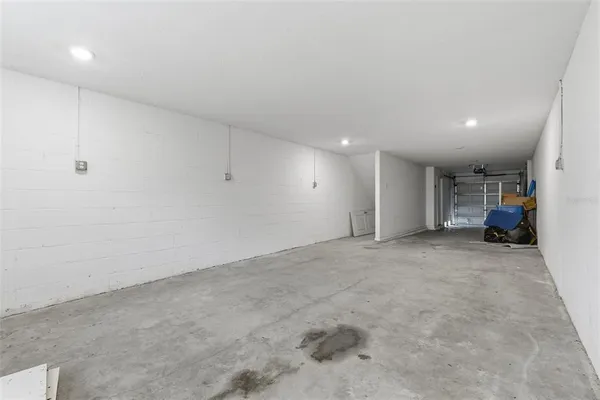 $2,550 | 4742 Tuscan Loon Drive, Tampa, FL 33619