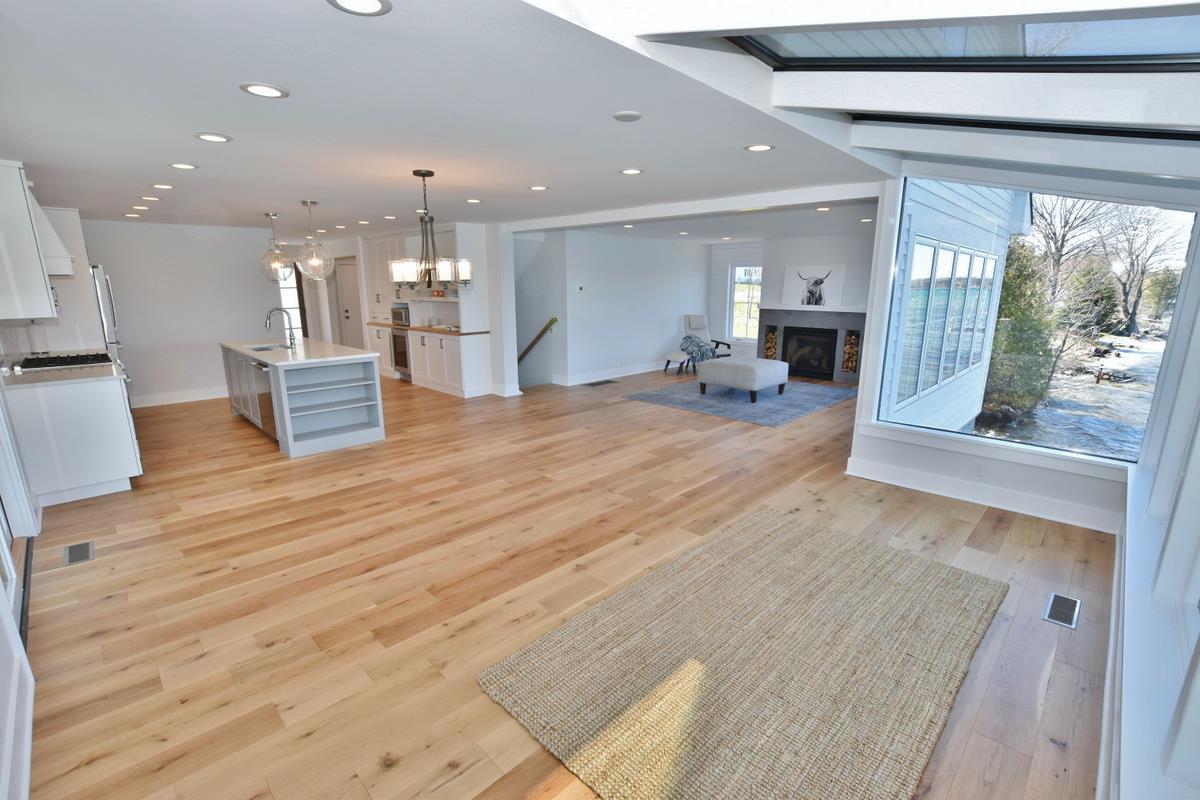 280 South Stony Point Road Suttons Bay, MI 49682 - Photo 32 of 63 1871004-31.JPG