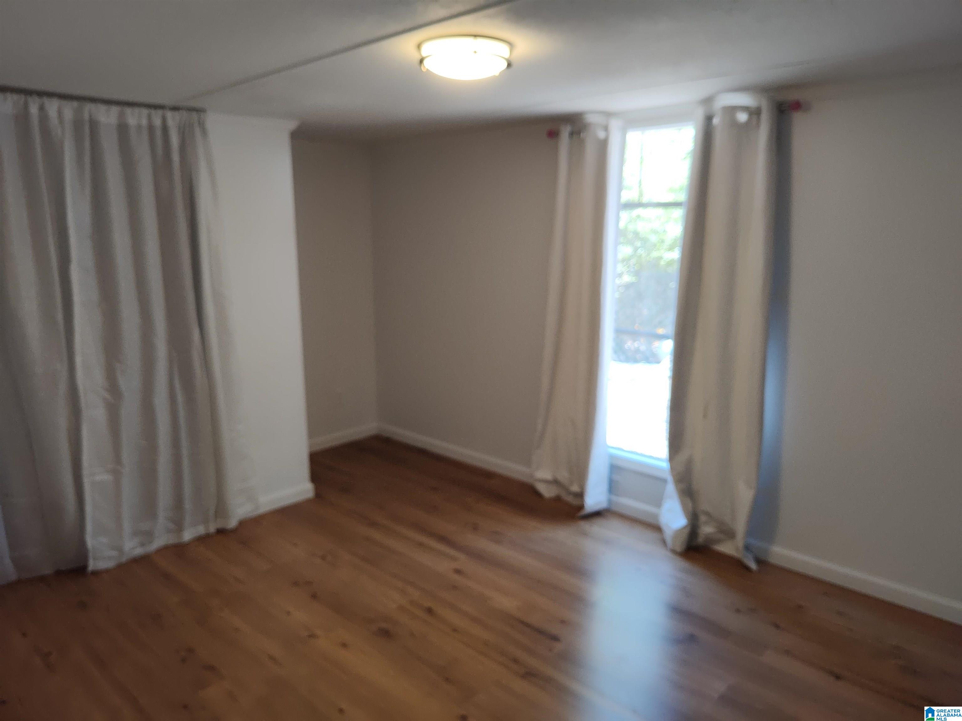 93 Limbaugh Street Sylacauga, AL 35150 - Photo 5 of 6