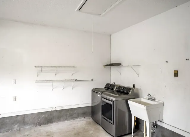 $1,800 | 128 Drewson Drive, Crestview, FL 32536