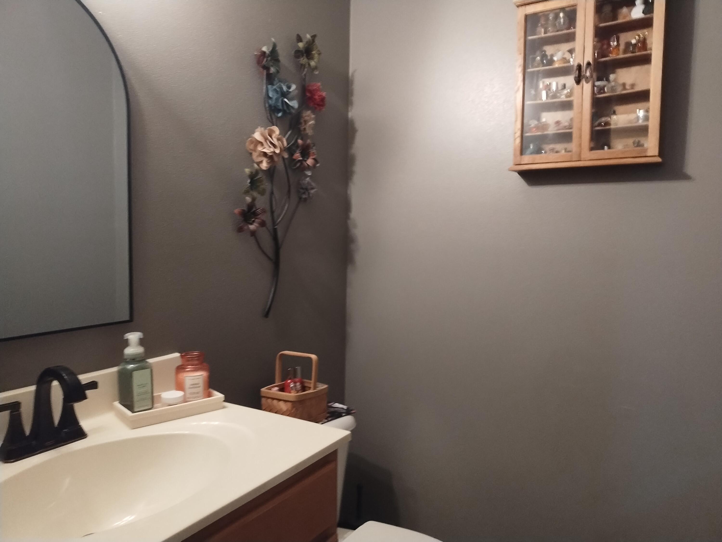 2024 Grove Avenue Racine, WI 53405 - Photo 15 of 61 1000001785