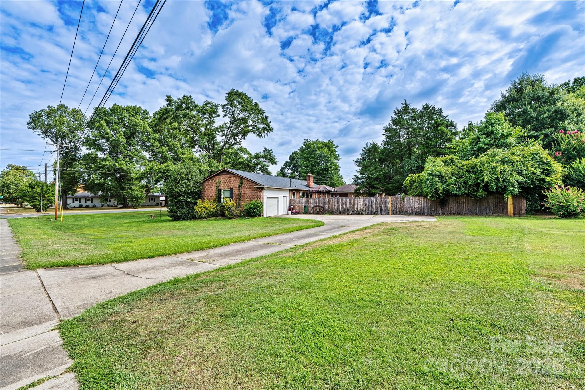 693 Fielding Road Charlotte, NC 28214 - Photo 26 of 32 Gallery Image 26
