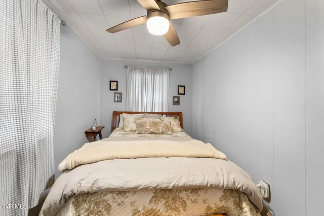 $165,000 | 255 Stone Mill Road Southwest, Abingdon, VA 24210