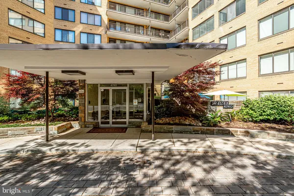 $229,000 | 4740 Connecticut Avenue Northwest, Unit 404, Washington, DC 20008