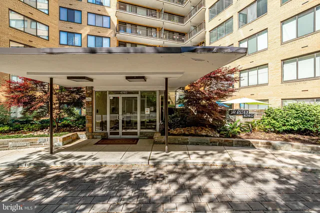 $259,900 | 4740 Connecticut Avenue Northwest, Unit 404, Washington, DC 20008