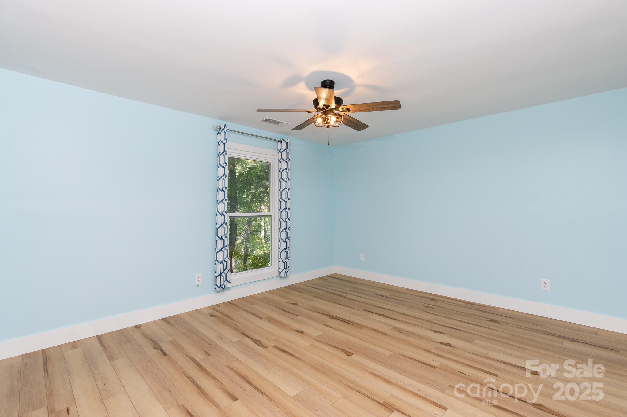 24014 Tidal Way Tega Cay, SC 29708 - Photo 17 of 38 Gallery Image 17