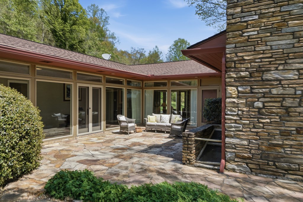 6203 Airport Road Andrews, NC 28901 - Photo 31 of 50 a house with outdoor space