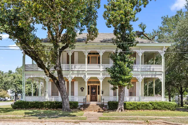 a front view of a residential houses