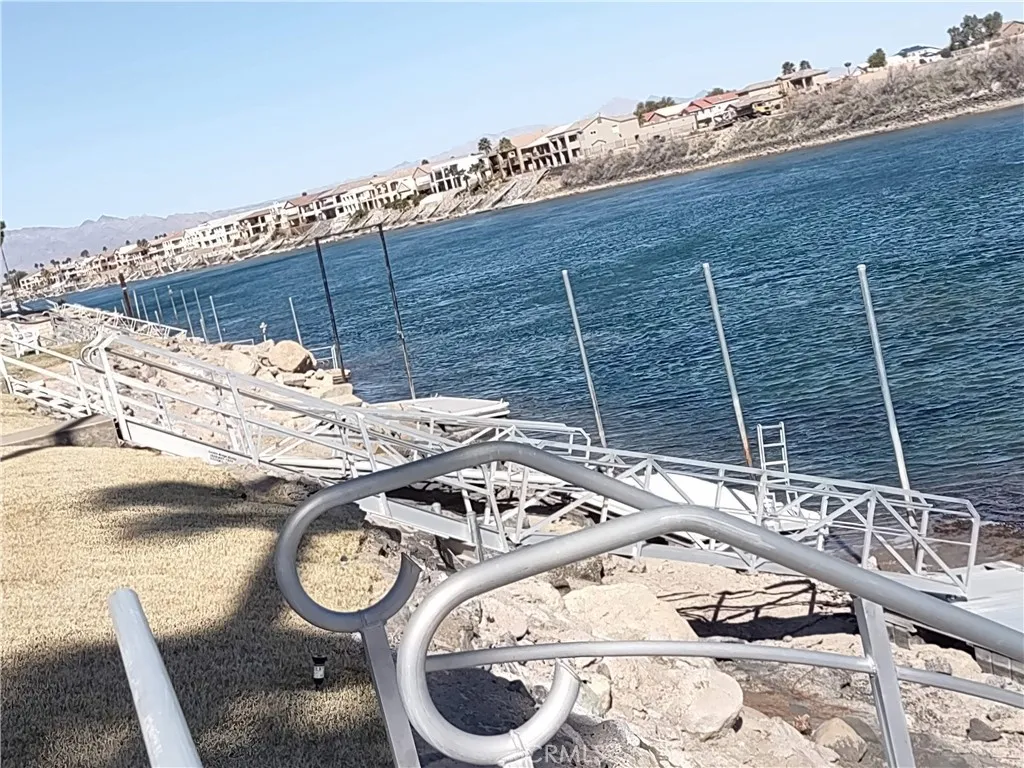 554 Beach Needles Ca Needles, CA 92363 - Photo 28 of 31 View Down River