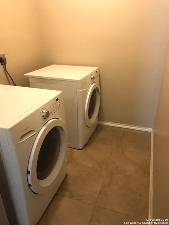 $1,400 | 10718 Vollmer Lane, San Antonio, TX 78254