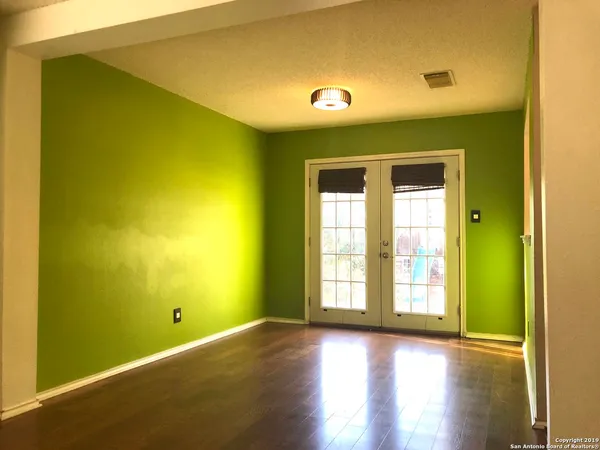 $1,400 | 10718 Vollmer Lane, San Antonio, TX 78254