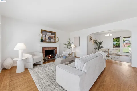 $849,000 | 4164 Seven Hills Road, Castro Valley, CA 94546