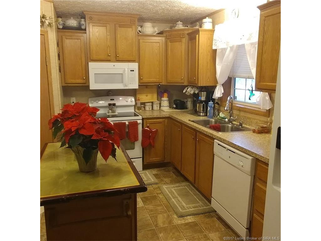 10136 Lambs Ridge Road Southeast Elizabeth, IN 47117 - Photo 10 of 29