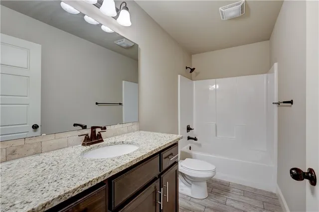 $397,900 | 501 Anita Drive, Carl Junction, MO 64834